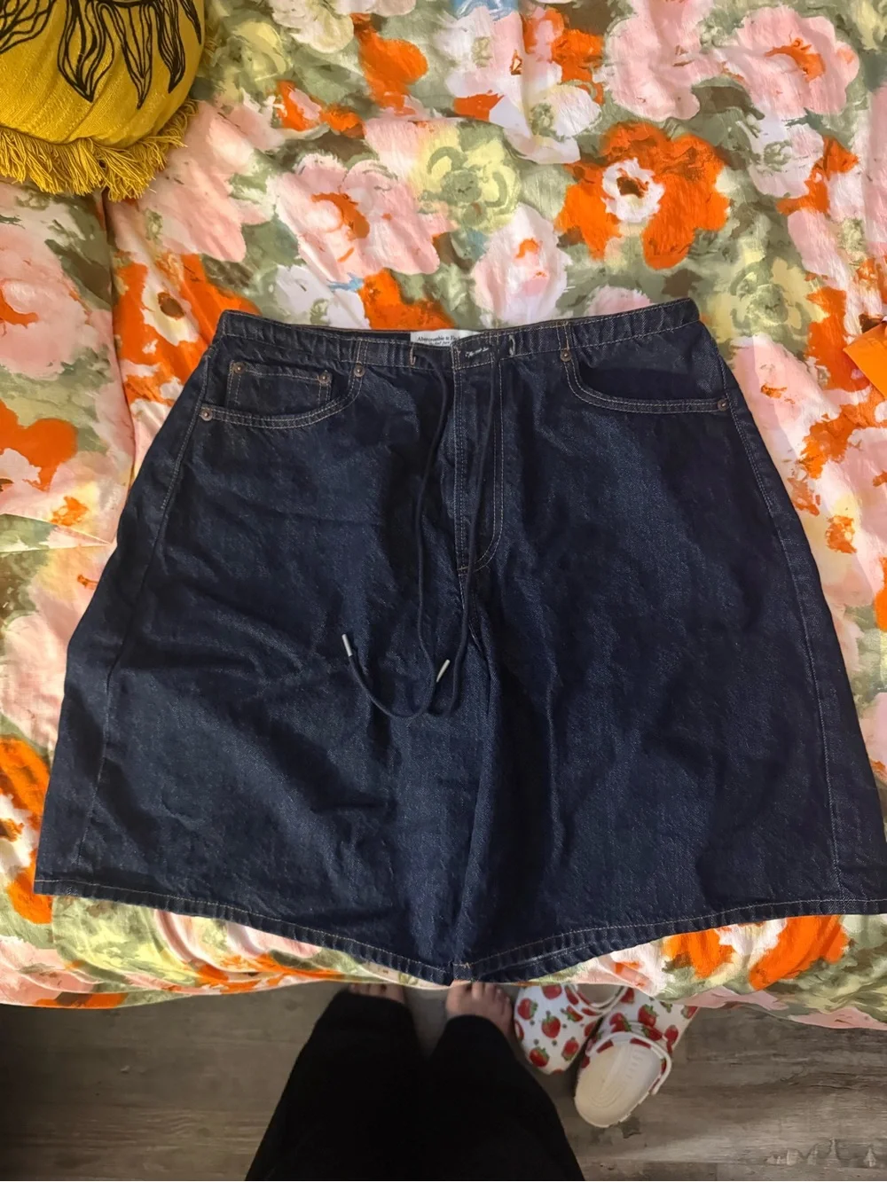 Abercrombie & Fitch relaxed fit